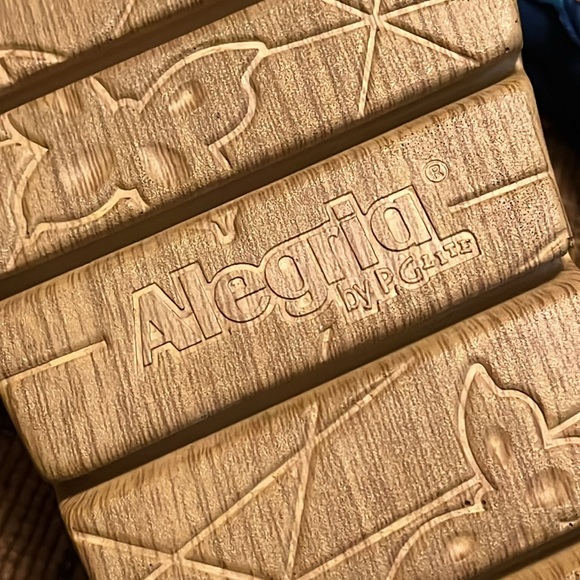 ALEGRIA Flip Flop Sandal size 38!! NWOT - Picture 6 of 10